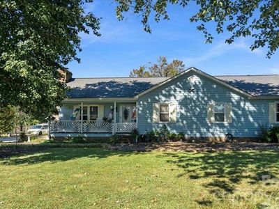 905 Stevens Rd
