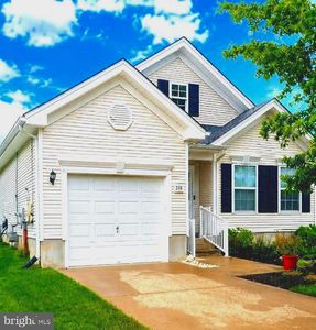 211 Cottage St