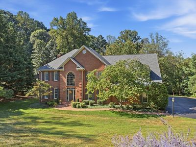 1538 Strawberry Mountain Dr
