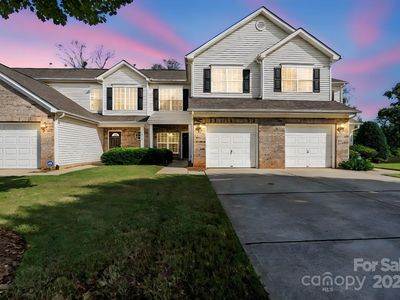 12161 Stratfield Place Cir