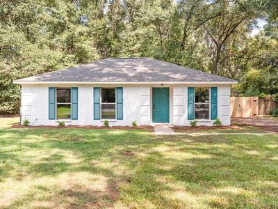 Property at 7777 Rainbow Ct, Irvington, AL