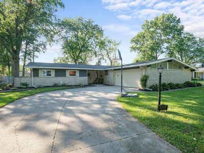 3315 Chancellor Dr