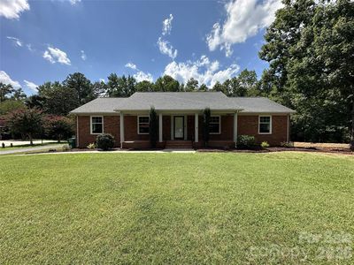 1507 Hyman Dr