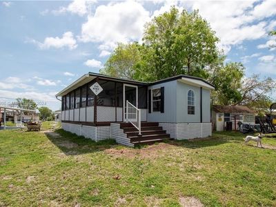 Property at 268 Mamie St, Chokoloskee, FL