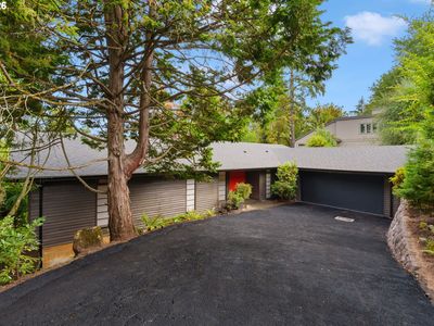 2591 Overlook Dr
