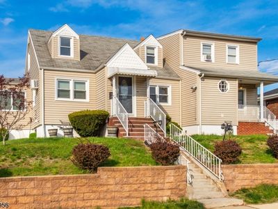 89 Norwood Ave