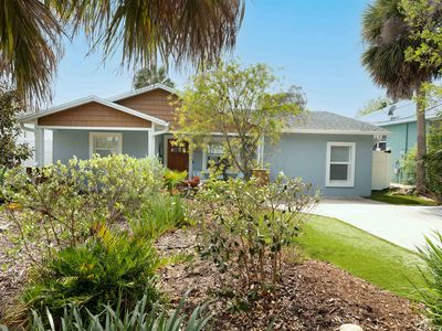 1852 S Flagler Ave