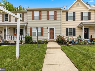 6744 Pauline Ct