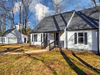 1305 Whit Davis Road