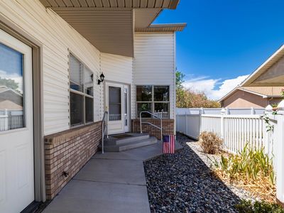 706 Fountainhead Blvd APT C