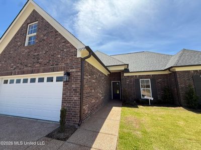 1079 Great Glen Dr