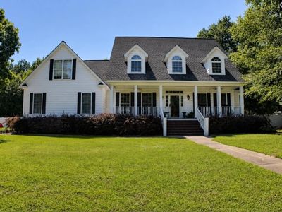 25 Middleton Dr