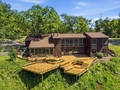 3485 Echo Hills Dr