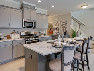 The Dahlia Plan, Riverwalk Pointe at Mallory Creek