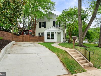 5823 Monticello Rd
