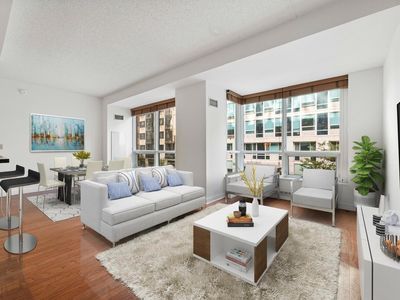 1 Shore Ln APT 316