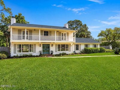 8239 HOLLYRIDGE Road