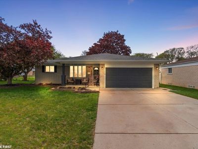 Property at 30852 Primrose Dr, Warren, MI