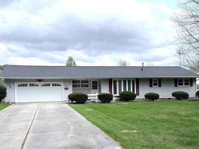 Property at 1195 Eiker Rd, Knoxville, IL