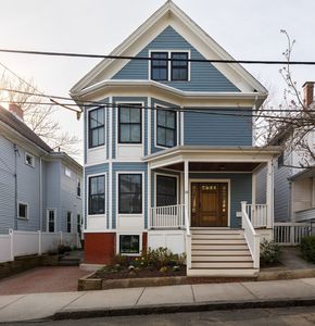 18 Greene St