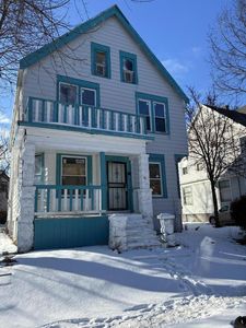 2817 N 12th STREET