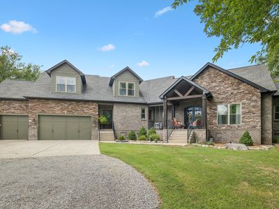 4381 Overall Rd