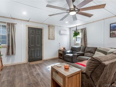 Property at 1424 Thousand Acres Rd, Montreal, MO