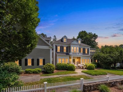 120 Deerfield Ln