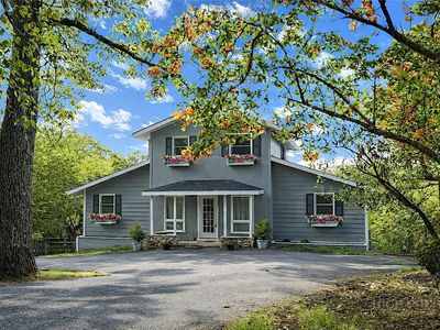 638 Ridge Road