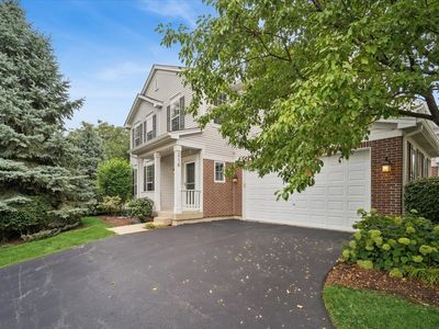 Property at 216 Larsdotter Ln, Geneva, IL