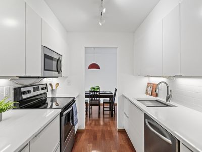 2200 Midland Grove Rd APT 110