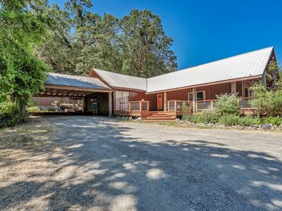 720 Pelletreau Ridge Rd