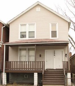 Property at 7327 S Kimbark Ave, Chicago, IL