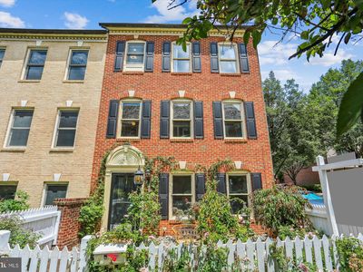 120 Ridgepoint Pl