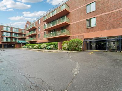 302 Church Street #1C