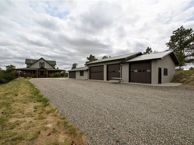 5750 Pleasant Hollow Trl