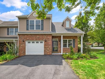 26 E Park View Dr