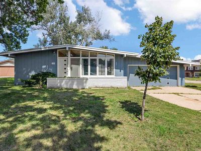 2500 Falbrook Dr NE