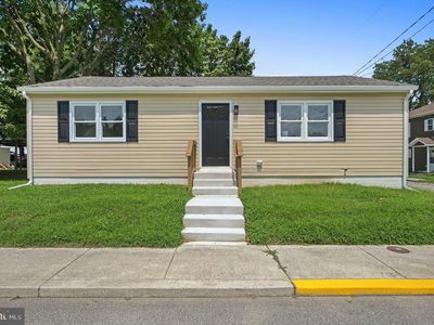 Property at 201 Thomas St, Frederica, DE