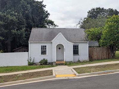 Property at 595 SW Clay St, Dallas, OR