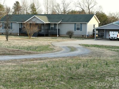 3343 Hollis Rd