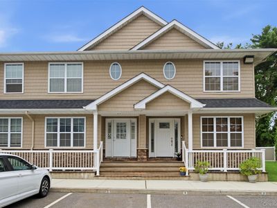 723 Carman Avenue #9