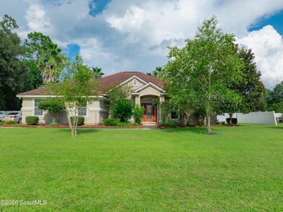 932 Carriage Ln