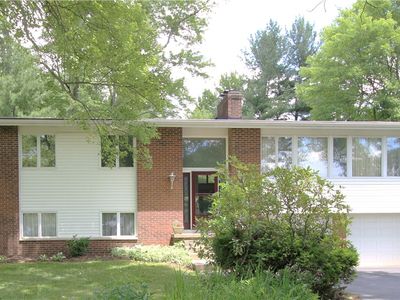 331 Roberts Ln