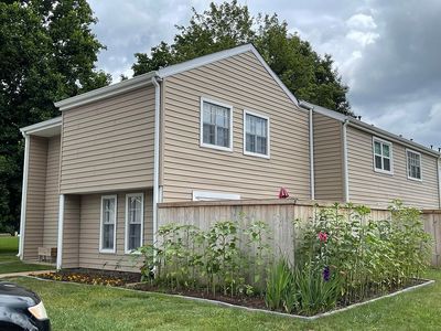 1308 Granville Rd