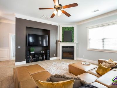 315 Deven Ct