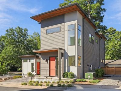 101 Inara Ct