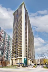 6007 N Sheridan Rd APT 30F