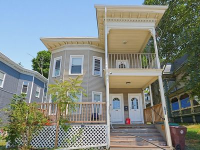 707 Bridge St