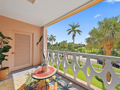 15 S Golfview Road #304